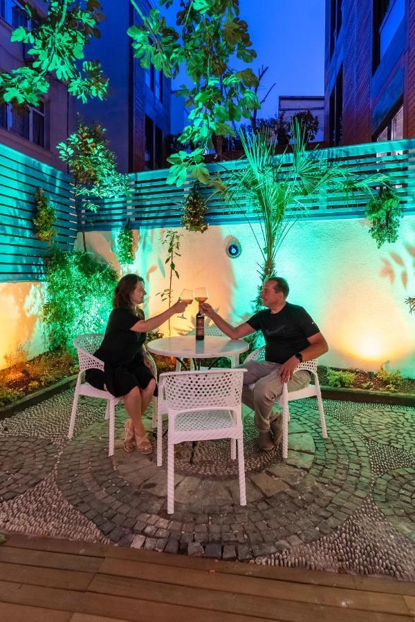 Sebnem Hotel Истанбул Екстериор снимка