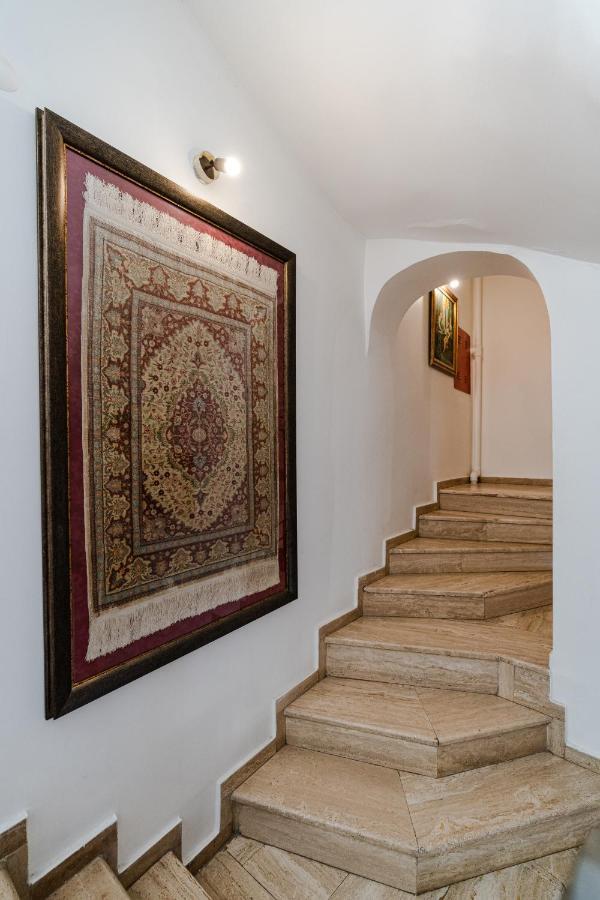 Sebnem Hotel Истанбул Екстериор снимка