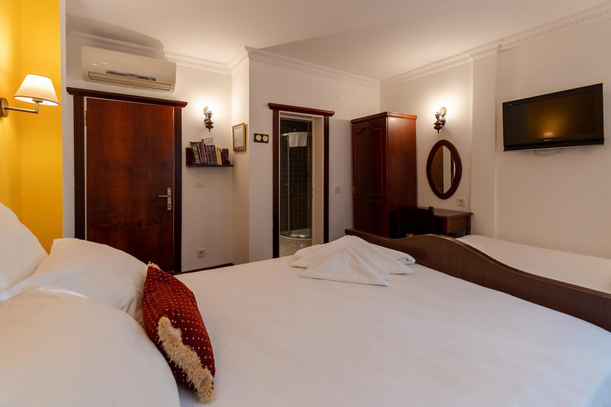 Sebnem Hotel Истанбул Стая снимка